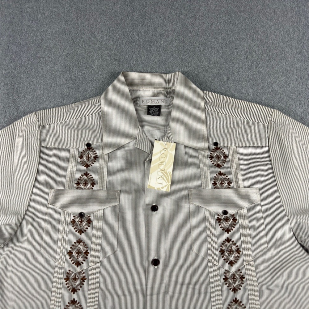 Romani Mens Embroidered Guayabera Camp Shirt Cuban Short Sleeve S NWT